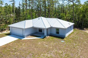 2006 Rosa Ct in Lehigh Acres, FL - Building Photo