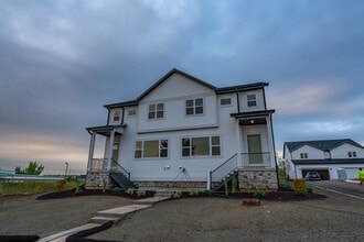 113 Prairie Heights Dr in Verona, WI - Building Photo - Building Photo