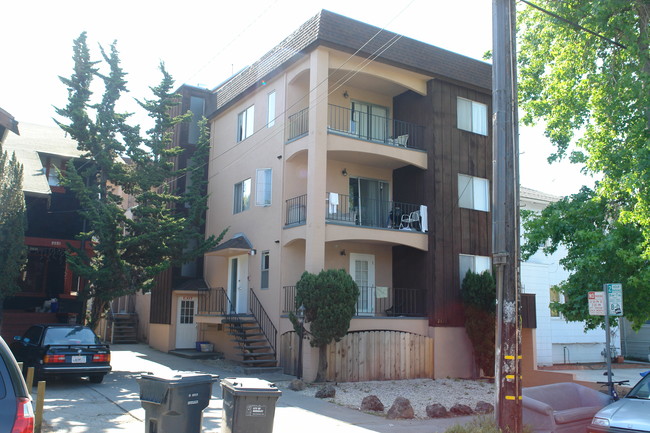 South Berkeley Apartments in Berkeley, CA - Building Photo - Building Photo