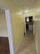 212-12 Philadelphia Ave in Waynesboro, PA - Foto de edificio - Building Photo