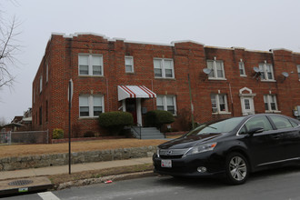 1500 Oates St NE in Washington, DC - Building Photo - Building Photo