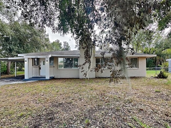 property at 1984 Ave F SW