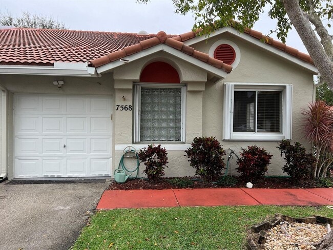 property at 7568 Pinewalk Dr S