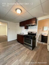 935 Jackson St-Unit -2 in Allentown, PA - Building Photo - Building Photo