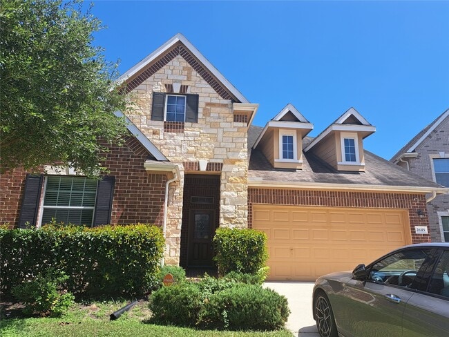 property at 26315 Fox Ridge Ln