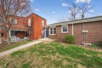 1210 N 5th St in St. Charles, MO - Building Photo - Building Photo