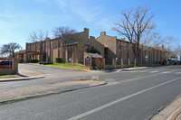 Gaston Place Apartments in Austin, TX - Foto de edificio - Building Photo