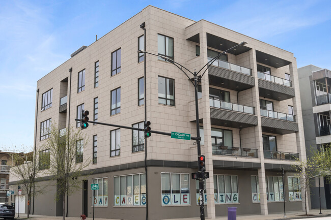 property at 1801 W Chicago Ave