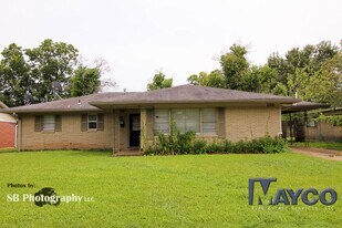 2916 June Ln in Bossier City, LA - Building Photo