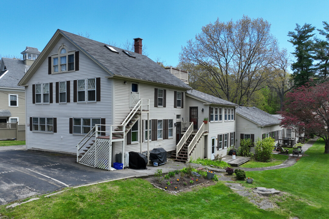 Emerson Common in Exeter, NH - Building Photo