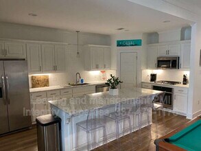 1564 Bowstring Dr in Baton Rouge, LA - Building Photo - Building Photo