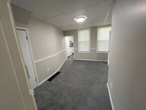 426-428 2nd St NE in Massillon, OH - Building Photo - Building Photo