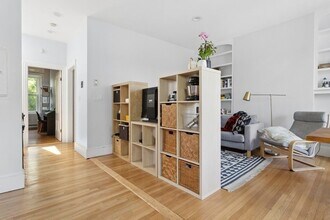 28 Beacon St in Somerville, MA - Building Photo - Building Photo