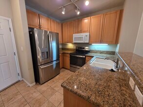 1601 India St, Unit 302 in San Diego, CA - Building Photo - Building Photo