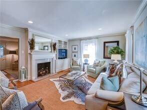 195 Alberta Dr NE in Atlanta, GA - Building Photo - Building Photo