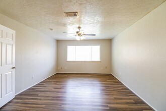 11422 Milners Point Dr in Houston, TX - Building Photo - Building Photo