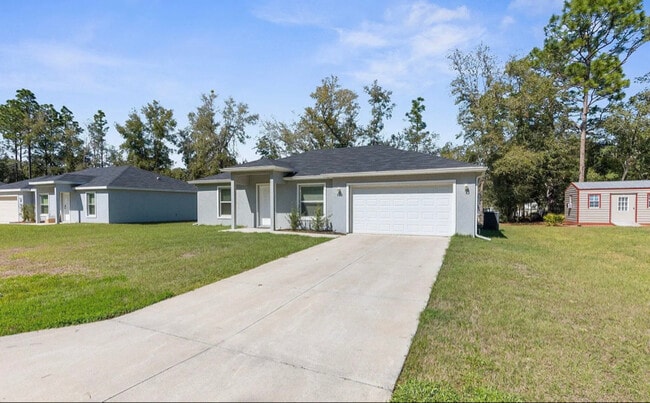 9386 N Ashbury Dr in Citrus Springs, FL - Building Photo - Building Photo