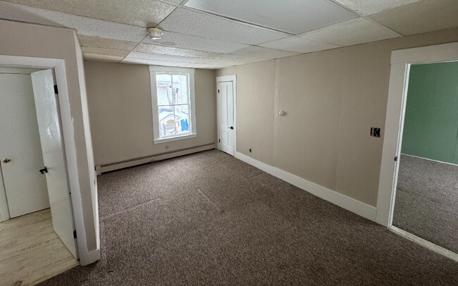 319 Main St in Lyndon, VT - Building Photo - Building Photo