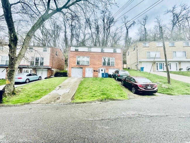property at 445-447-447 Idlewood Rd