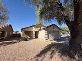 2242 S 63rd Dr in Phoenix, AZ - Building Photo