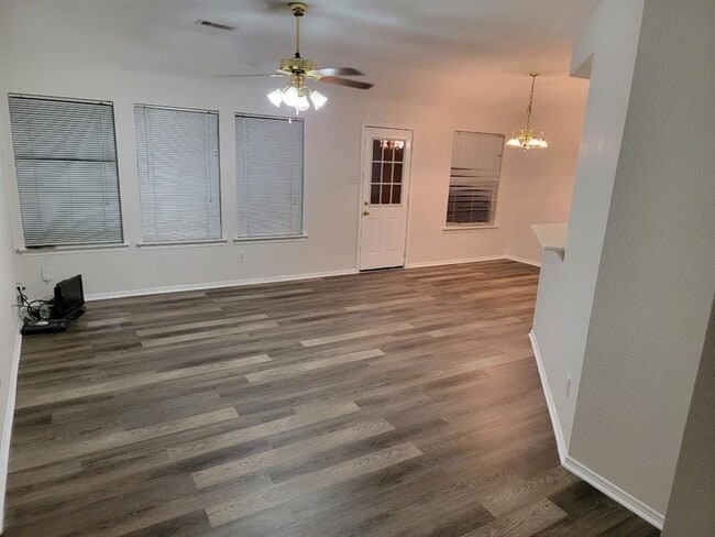 17303 Box Canyon Ln in Hockley, TX - Building Photo - Building Photo