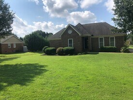 2511 Hopewood Ln in Monroe, NC - Building Photo