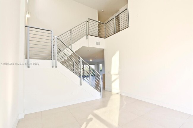 9745 NW 75th Terrace in Doral, FL - Building Photo - Building Photo