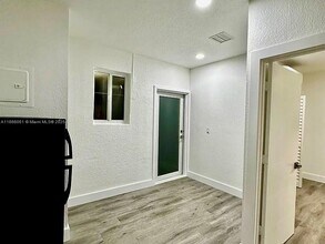 15420 SW 169th Ln in Miami, FL - Building Photo - Building Photo
