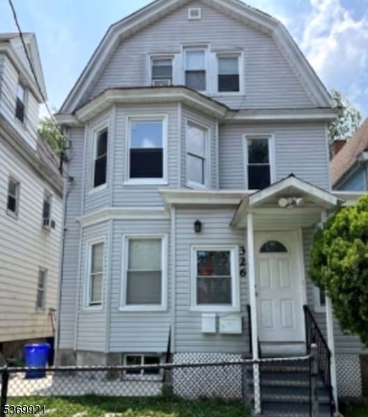 property at 326 Gist Pl