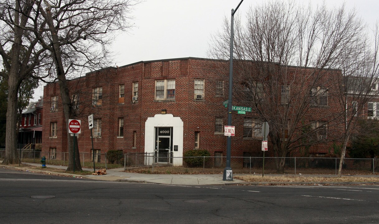 4000 Kansas Ave NW in Washington, DC - Building Photo