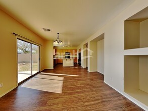 2063 S Starling Dr in Gilbert, AZ - Building Photo - Building Photo