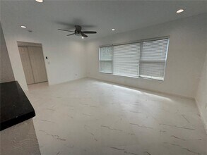 640 San Salvador Dr in Dunedin, FL - Building Photo - Building Photo