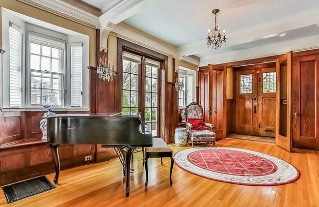 property at 166 Huntington St