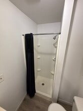 127 Mortimer St in Klamath Falls, OR - Building Photo - Building Photo