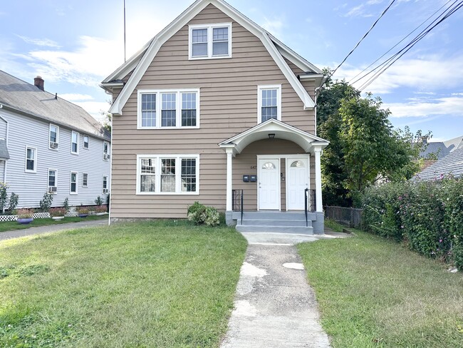 649 Huntington Rd in Bridgeport, CT - Building Photo - Building Photo