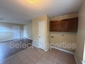 1303 Dana Debbie St in Jonesboro, AR - Building Photo - Building Photo