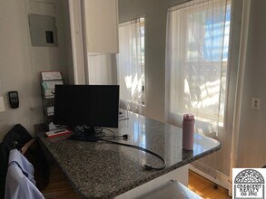 106 Myrtle St in Boston, MA - Building Photo - Building Photo