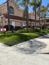 910 E Wilson Ave in Glendale, CA - Building Photo - Building Photo