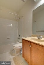 25105 Gunnery Square in Chantilly, VA - Building Photo - Building Photo