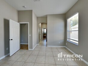 2782 Spicebush Loop in Apopka, FL - Building Photo - Building Photo