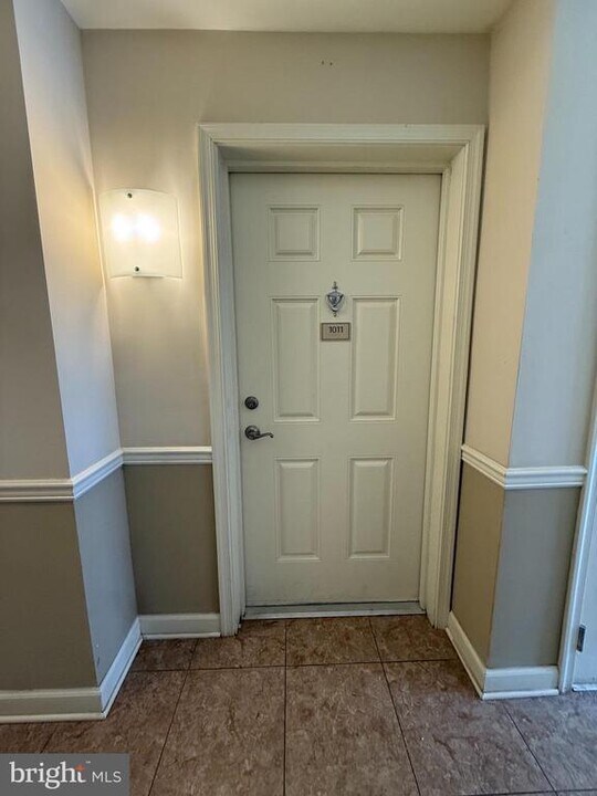 1011 Halifax Pl in Trenton, NJ - Building Photo