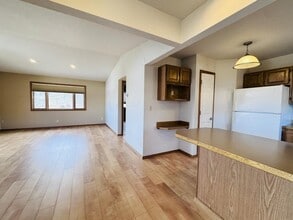 2153 Alpine Dr in Helena, MT - Building Photo - Building Photo