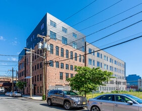 Textile Lofts in Newark, NJ - Building Photo - Building Photo