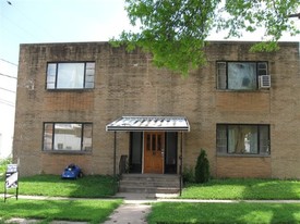 10 2nd Ave E Apartments