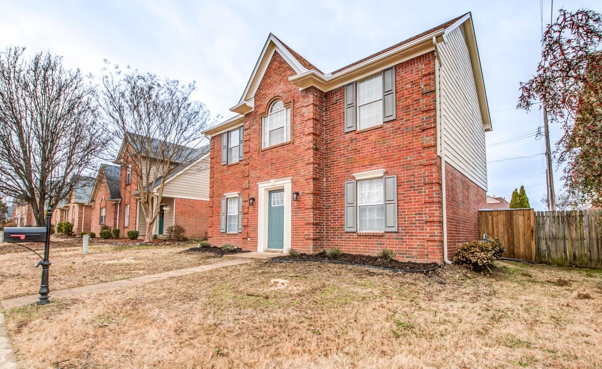 8752 Clear Sky Path in Memphis, TN - Building Photo