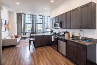525 N 11th St in Philadelphia, PA - Building Photo - Building Photo
