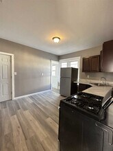 201 Winnikee Ave in Poughkeepsie, NY - Building Photo - Building Photo