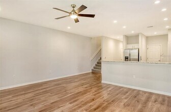 1262 Grantham Dr in Sarasota, FL - Building Photo - Building Photo