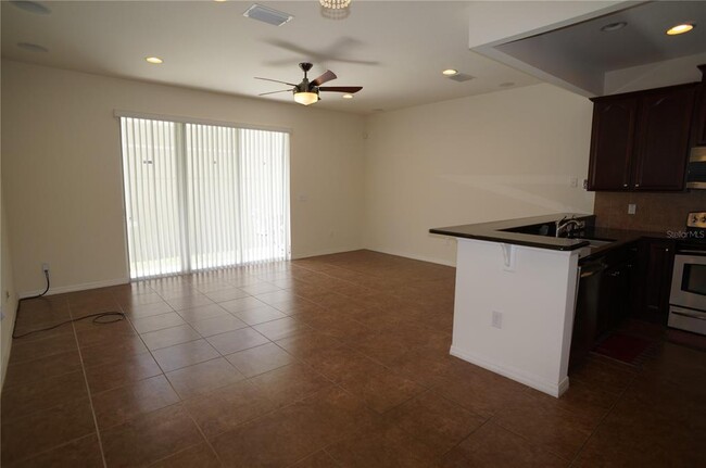 1515 Bowmore Dr in Clearwater, FL - Building Photo - Building Photo