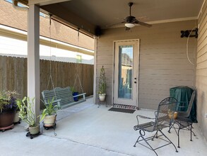113 Laurel Grove Blvd in Youngsville, LA - Building Photo - Building Photo